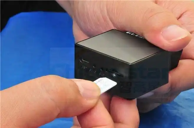 【】智高星汽车gps定位器器obd即插即用免安装gps防盗器