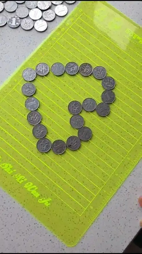 街道中心幼儿园家园链接,亲子玩学～中班第十三次活动《好玩的硬币》