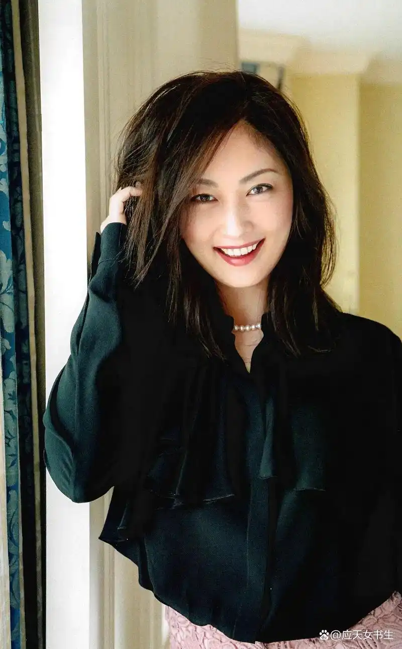 常盘贵子早期写真集