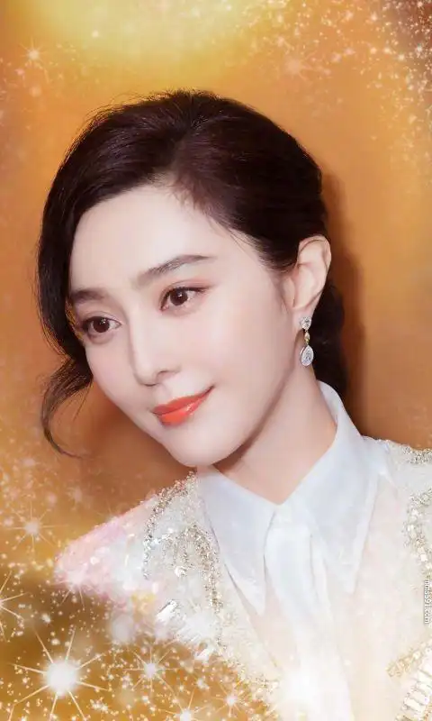 美肤红唇范冰冰脸部特写高清图片手机壁纸