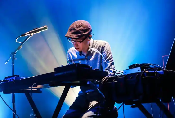 惘闻《十万个为什么》新专辑巡演 昆明站