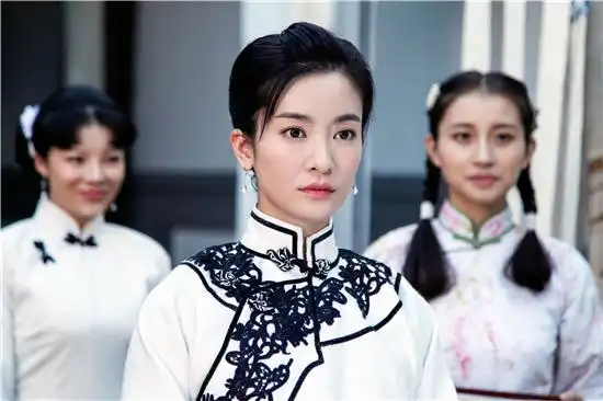 《嫂子嫂子》热播 李晟演绎铿锵玫瑰女