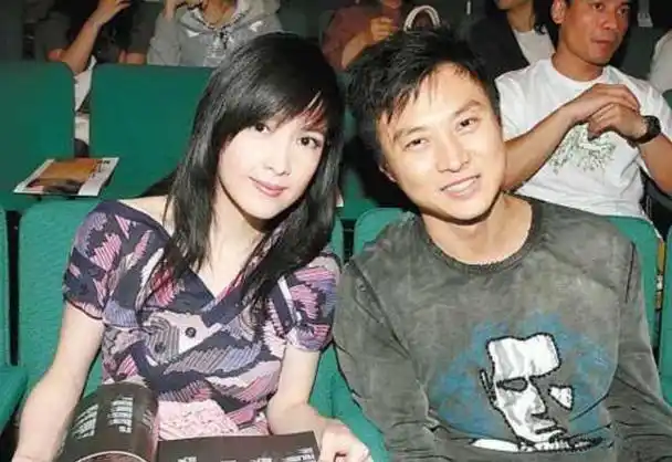 玉女掌门周慧敏结婚13年丈夫出轨8次她比你想象的清醒