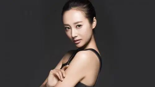 女明星李纯高清图片-美女壁纸-高清美女图片-第12图-娟娟壁纸