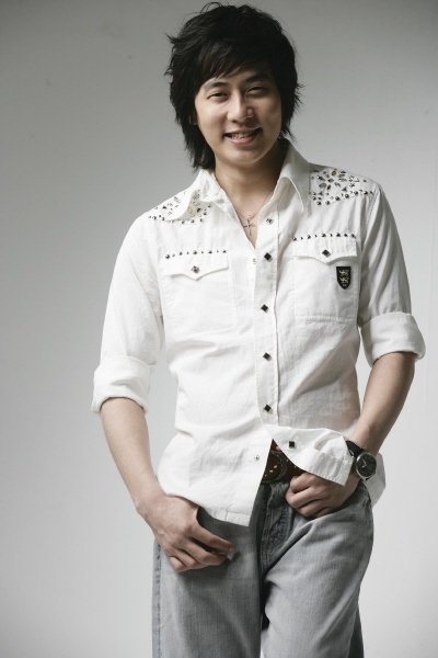 神话andy自曝面试经历 称差点成为hot成员(图)