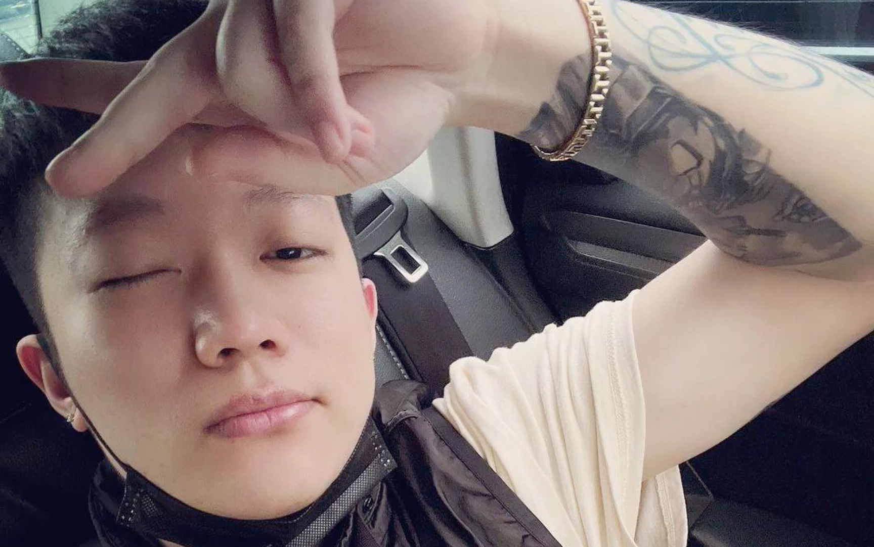 pgone—王昊2021.10.8号直播(喜剧人皮小昊上线,金句频出,可太逗了)